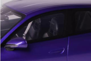 PORSCHE TAYCAN TURBO GT PURPLE SKY METALLIC 2023 GT Spirit 1:18 Resinemodell (Türen, Motorhaube... nicht zu öffnen!)