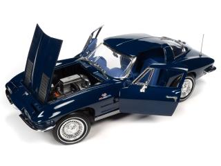 CHEVROLET CORVETTE STING RAY 1963  (DAYTONA BLUE) American Muscle Auto World 1:18