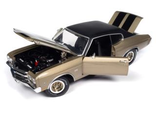 Chevrolet Chevy Chevelle SS MCACN 1970  Tricentennial Gold Auto World 1:18