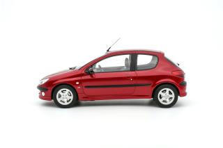 Peugeot 206 S16 1999 rot Rouge Lucifer EKQ OttO mobile 1:18 Resinemodell (Türen, Motorhaube... nicht zu öffnen!)