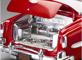 Chevrolet Bel Air Hard Top Coupe 1954  Lowrider, red (with movable suspension) SunStar Metallmodell 1:18