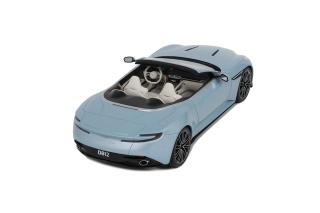 ASTON MARTIN DB12 VOLANTE CARRIBBEAN BLUE PEARL 2 2023 GT Spirit 1:18 Resinemodell (Türen, Motorhaube... nicht zu öffnen!)