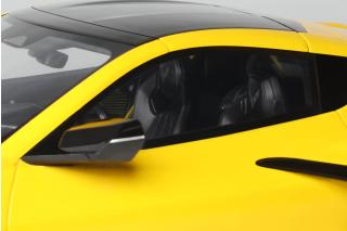 CHEVROLET CORVETTE C8 ZR1 YELLOW 2025 GT Spirit 1:18 Resinemodell (Türen, Motorhaube... nicht zu öffnen!)