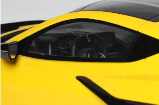 CHEVROLET CORVETTE C8 ZR1 YELLOW 2025 GT Spirit 1:18 Resinemodell (Türen, Motorhaube... nicht zu öffnen!)