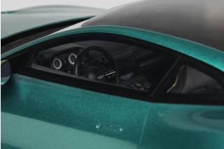 ASTON MARTIN VANQUISH GREEN 2024 GT Spirit 1:18 Resinemodell (Türen, Motorhaube... nicht zu öffnen!)