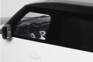 LAND ROVER DEFENDER 110 P400X WHITE 2021 GT Spirit 1:12 Resinemodell (Türen, Motorhaube... nicht zu öffnen!)