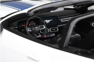 FORD SHELBY MUSTANG SUPERSNAKE WHITE 2025 GT Spirit 1:18 Resinemodell (Türen, Motorhaube... nicht zu öffnen!)