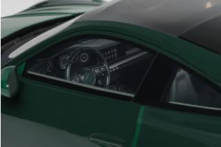 BRABUS 900 ROCKET-R GREEN 2024 GT Spirit 1:18 Resinemodell (Türen, Motorhaube... nicht zu öffnen!)