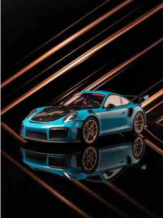 PORSCHE 911 [991.2] GT2 RS MIAMI BLUE 2018 GT Spirit 1:12 Resinemodell (Türen, Motorhaube... nicht zu öffnen!)