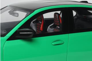 BMW M3 CS SIGNAL GREEN 2023 GT Spirit 1:18 Resinemodell (Türen, Motorhaube... nicht zu öffnen!)