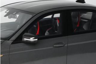 BMW M5 CS GREY 2021 GT Spirit 1:18 Resinemodell (Türen, Motorhaube... nicht zu öffnen!)