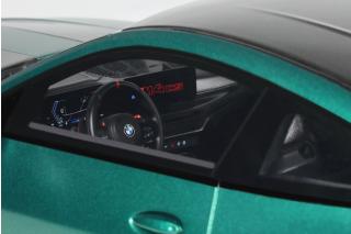 BMW M4 CS GREEN 2024 GT Spirit 1:18 Resinemodell (Türen, Motorhaube... nicht zu öffnen!)