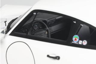PORSCHE 911 [964] CARRERA CUP USA EDITION WHITE 1992 GT Spirit 1:18 Resinemodell (Türen, Motorhaube... nicht zu öffnen!)