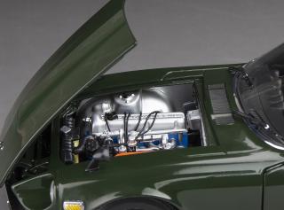 Nissan Datsun 240Z Fairlady Z (S30) RHD – Dark Green SunStar Metallmodell 1:18