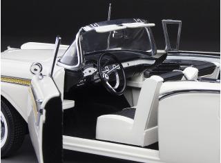 Ford Fairlane 500 Skyliner 1957  – Colonial White SunStar Metallmodell 1:18