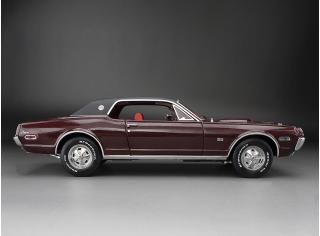 Mercury Cougar 1968 XR7G, black cherry SunStar Metallmodell 1:18