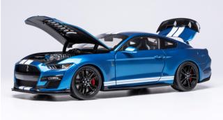 Ford Mustang Shelby GT 500, blau (Metallic), weiss 2022 IXO 1:18 Metallmodell