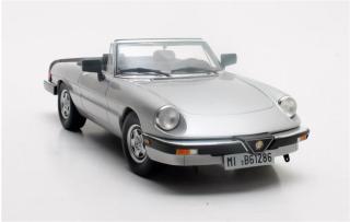 Alfa Romeo Spider III silver `86-`89 Cult Scale Models 1:18 Resinemodell (Türen, Motorhaube... nicht zu öffnen!)