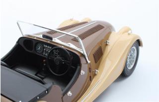 Morgan plus 8 brown / beige 1970 Cult Scale Models 1:18 Resinemodell (Türen, Motorhaube... nicht zu öffnen!)