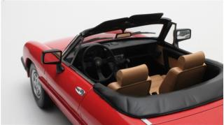 Alfa Romeo Spider III red `86-`89 Cult Scale Models 1:18 Resinemodell (Türen, Motorhaube... nicht zu öffnen!)