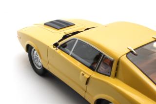 SAAB Sonnet III (1972) - yellow Cult Scale Models 1:18 Resinemodell (Türen, Motorhaube... nicht zu öffnen!)
