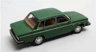 Volvo 244DL (1975) - dark green Cult Scale Models 1:18 Resinemodell (Türen, Motorhaube... nicht zu öffnen!)