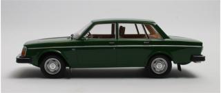 Volvo 244DL (1975) - dark green Cult Scale Models 1:18 Resinemodell (Türen, Motorhaube... nicht zu öffnen!)