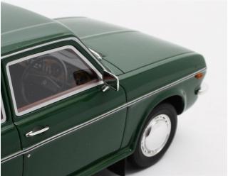 Austin Maxi 1750 brooklands 1971-1979 - green Cult Scale Models 1:18 Resinemodell (Türen, Motorhaube... nicht zu öffnen!)