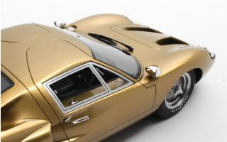 Ford GT40 MKIII (1966) - gold Cult Scale Models 1:18 Resinemodell (Türen, Motorhaube... nicht zu öffnen!)