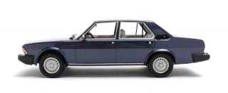 Alfa Romeo Alfa 6 2.5 - 79-83 - met. blue Cult Scale Models 1:18 Resinemodell (Türen, Motorhaube... nicht zu öffnen!)