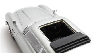 Aston Martin SB Harold Radford grey metallic 1964 Cult Scale Models 1:18 Resinemodell (Türen, Motorhaube... nicht zu öffnen!)