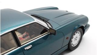 Jaguar XJR-S 1993 turquoise Cult Scale Models 1:18 Resinemodell (Türen, Motorhaube... nicht zu öffnen!)