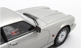 Jaguar XJR-S 1993 silver Cult Scale Models 1:18 Resinemodell (Türen, Motorhaube... nicht zu öffnen!)