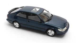 SAAB 900 SE Turbo 1994 blue metallic Cult Scale Models 1:18 Resinemodell (Türen, Motorhaube... nicht zu öffnen!)