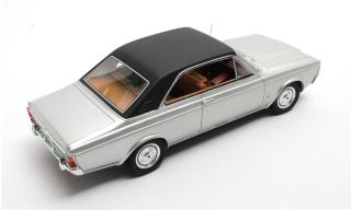 Ford Taunus P7B coupé silver metallic `69-`71 Cult Scale Models 1:18 Resinemodell (Türen, Motorhaube... nicht zu öffnen!) Abbildung Ähnlich! Modell hat keine Seitenfenster!