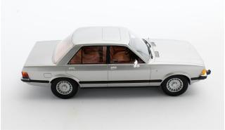 Ford Granada 2.8 Ghia Saloon silver metallic 1978 Cult Scale Models 1:18 Resinemodell (Türen, Motorhaube... nicht zu öffnen!)