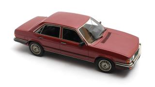 Audi 200 5T typ 43 red metallic 80-82 Cult Scale Models 1:18 Resinemodell (Türen, Motorhaube... nicht zu öffnen!)