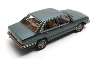 Audi 200 5T typ 43 blue metallic 80-82 Cult Scale Models 1:18 Resinemodell (Türen, Motorhaube... nicht zu öffnen!)