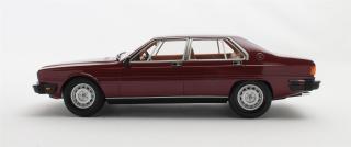 Maserati Quatroporte III red 79-85 Cult Scale Models 1:18 Resinemodell (Türen, Motorhaube... nicht zu öffnen!)