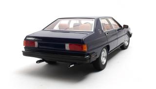 Maserati Quatroporte III blue 79-85 Cult Scale Models 1:18 Resinemodell (Türen, Motorhaube... nicht zu öffnen!)
