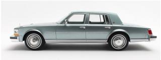 Cadillac Seville blue metallic 1976 Cult Scale Models 1:18 Resinemodell (Türen, Motorhaube... nicht zu öffnen!)
