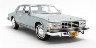 Cadillac Seville blue metallic 1976 Cult Scale Models 1:18 Resinemodell (Türen, Motorhaube... nicht zu öffnen!)
