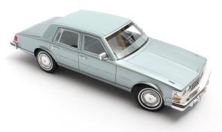 Cadillac Seville blue metallic 1976 Cult Scale Models 1:18 Resinemodell (Türen, Motorhaube... nicht zu öffnen!)