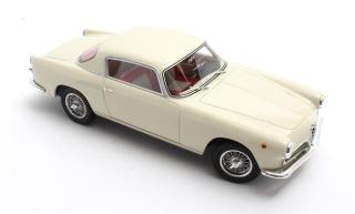Alfa Romeo 1900CSS Touring coupe beige 1955 Cult Scale Models 1:18 Resinemodell (Türen, Motorhaube... nicht zu öffnen!)