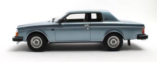 Volvo 262C Bertone (1981) - blue met. Cult Scale Models 1:18 Resinemodell (Türen, Motorhaube... nicht zu öffnen!)
