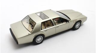 Aston Martin Lagonda Serie IV ice green 88-90 Cult Scale Models 1:18 Resinemodell (Türen, Motorhaube... nicht zu öffnen!)
