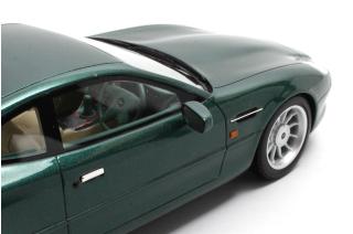 Aston Martin DB7 Buckingham green 93-99 Cult Scale Models 1:18 Resinemodell (Türen, Motorhaube... nicht zu öffnen!)