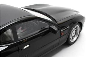 Aston Martin DB7 Bowland black 93-99 Cult Scale Models 1:18 Resinemodell (Türen, Motorhaube... nicht zu öffnen!)