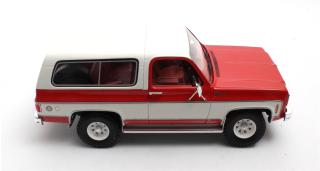 Chevrolet Blazer K5 red/white 73-78 Cult Scale Models 1:18 Resinemodell (Türen, Motorhaube... nicht zu öffnen!)