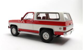 Chevrolet Blazer K5 red/white 73-78 Cult Scale Models 1:18 Resinemodell (Türen, Motorhaube... nicht zu öffnen!)
